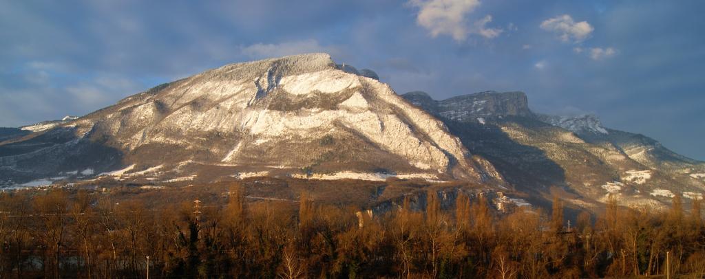 Ekho Hotel Grenoble Nord Saint Egreve Dış mekan fotoğraf